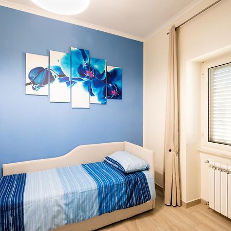 Color House Hotell Napoli Eksteriør bilde